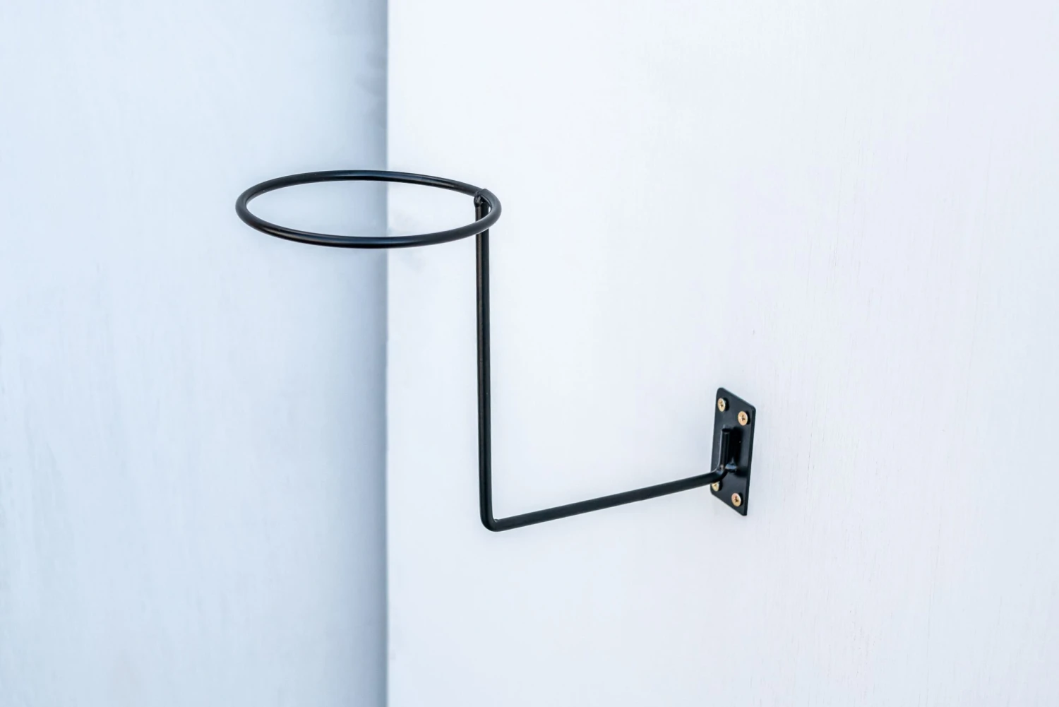 Helm Houder Muurstandaard MC Essentials 6 Helm Houder Muurstandaard MC Essentials - Afbeelding 6