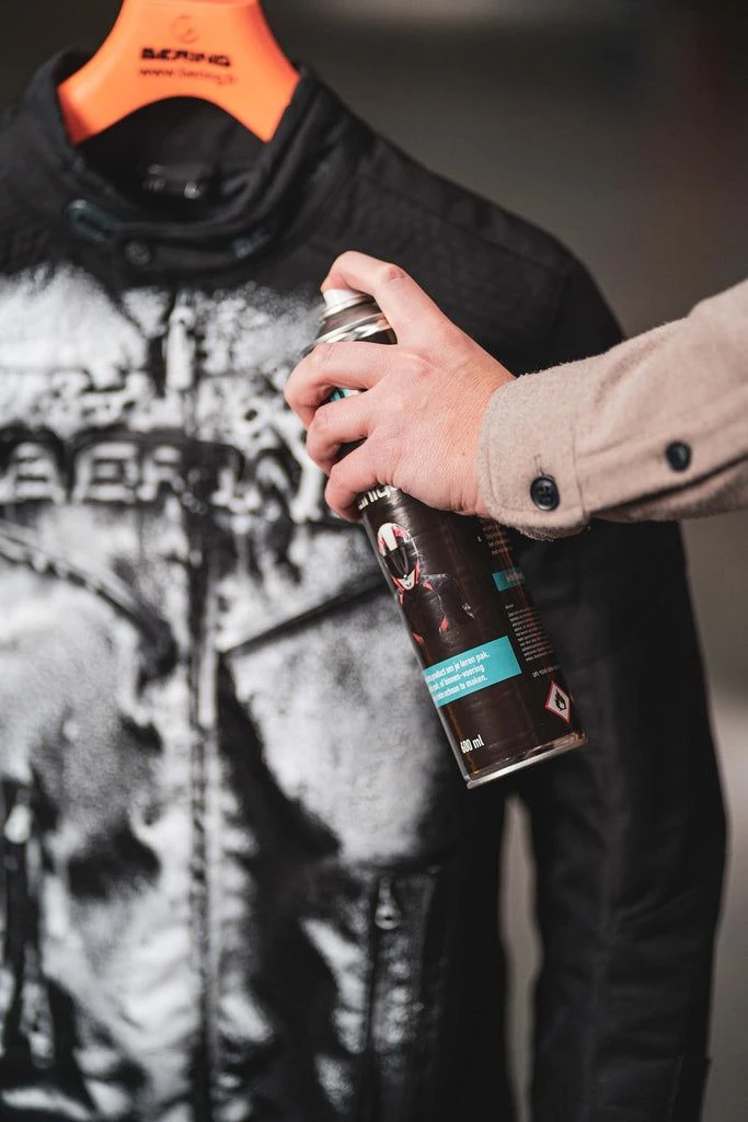 Handig Schoonmaken Textiel Reiniger & Impregneerset 1 Handig Schoonmaken Textiel Reiniger & Impregneerset